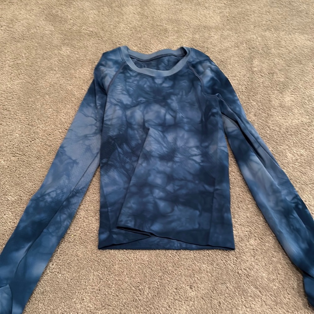 Lululemon Swiftly Tech